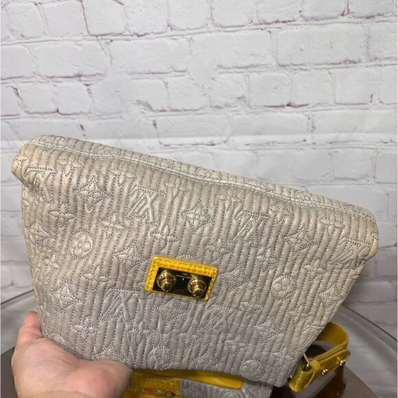 LOUIS VUITTON Alligator-Trimmed Motard Shoulder Bag embossed Leather exotic rare - Picture 16 of 16